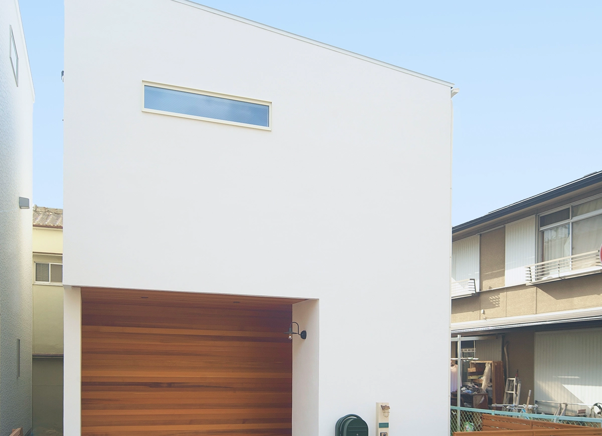 自然素材と曲線がつくるカフェライクな家